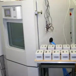 Cámara climática utilizada para la calibración y prueba de sensores de presión
