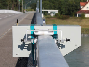 RP-30 mounted on bridge railing